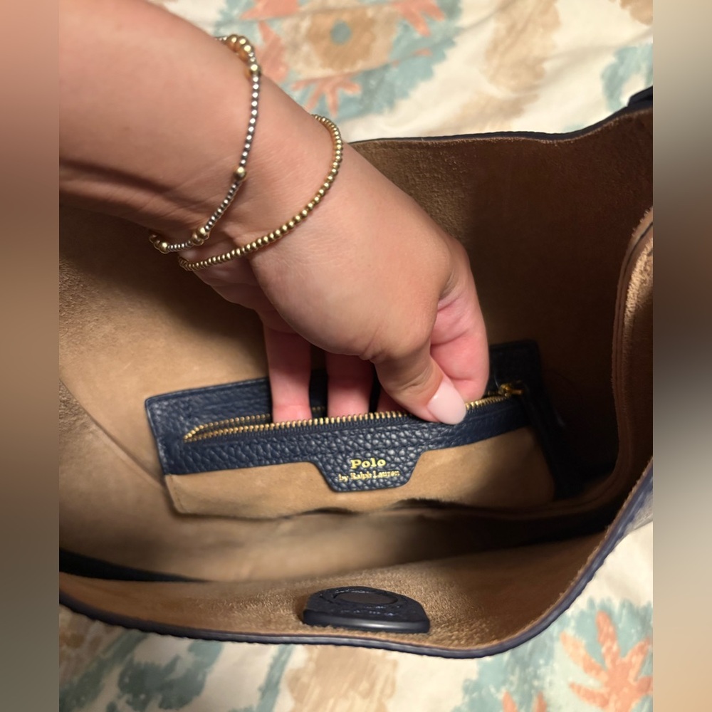 Ralph Lauren Polo ID Bag - Picture 8 of 16